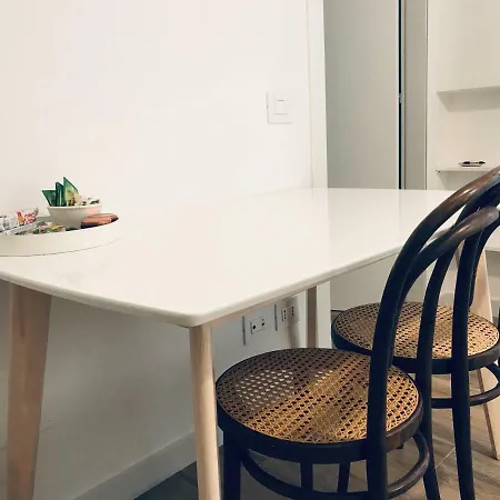Bellhome 3 - Elegante Nel Centro Di Apartment *